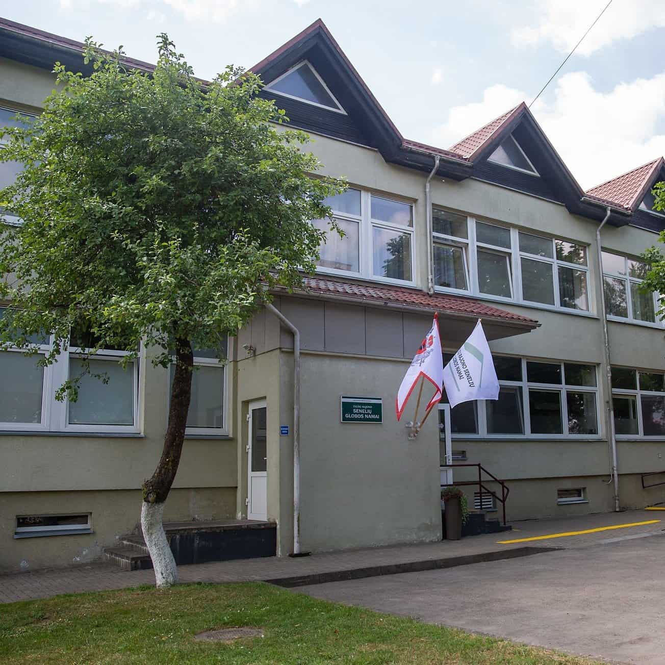 Telšių rajono senelių globos namai