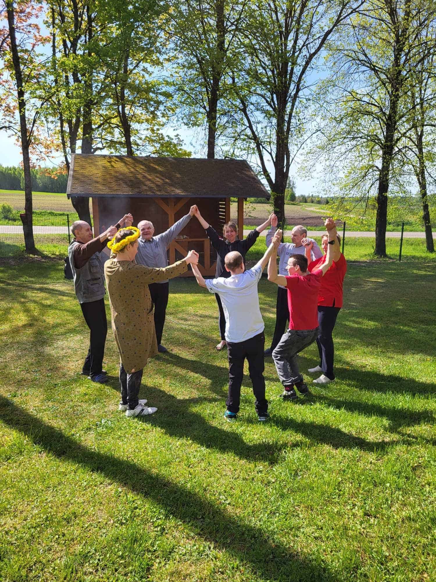 Strūnos socialinės globos namai