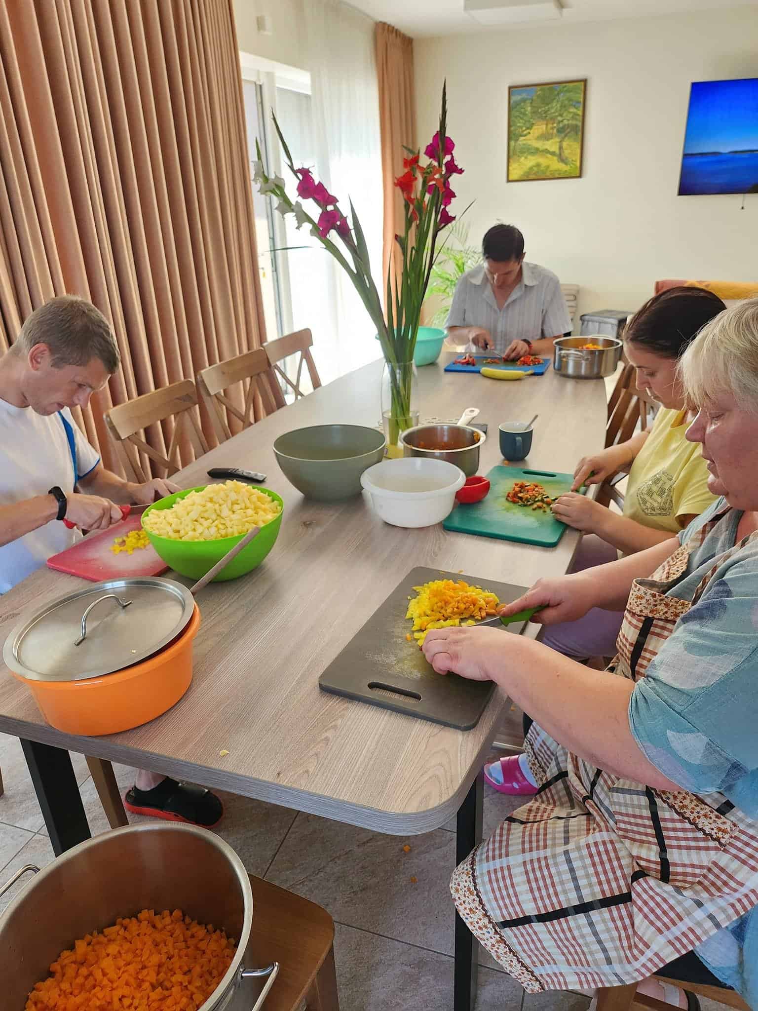 Padvarių socialinės globos namai