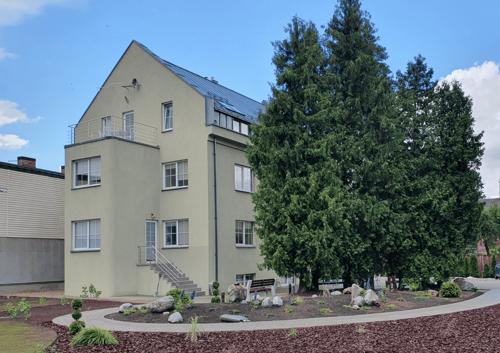 Slauga city namai Žemuosiuose Šančiuose