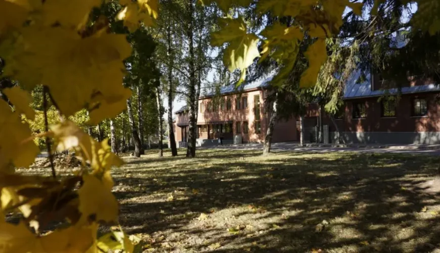 Vieta dviviečiame kambaryje Šv. Arkangelo Mykolo globos namuose