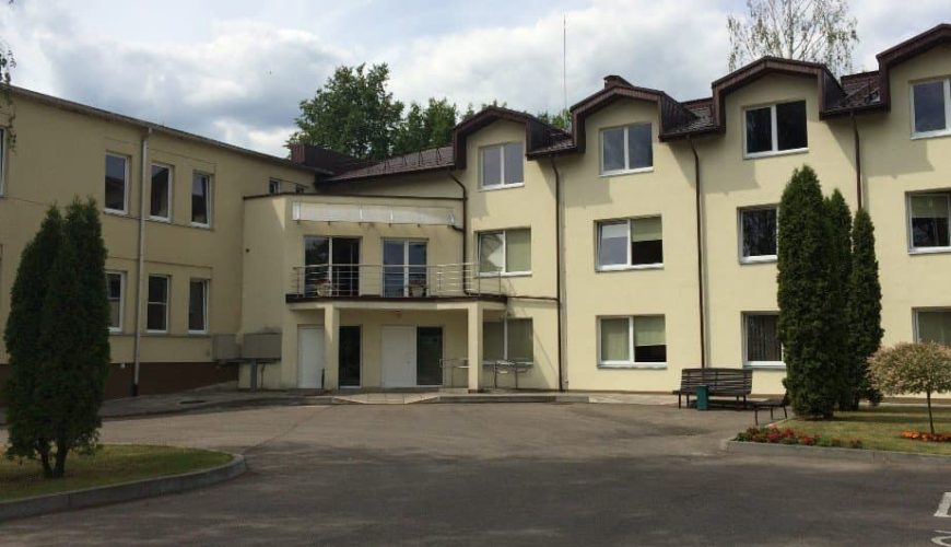Vieta dviviečiame kambaryje Elektrėnų socialinės globos namuose