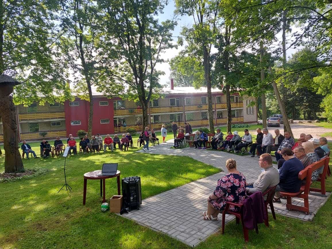 Blinstrubiškių socialinės globos namai