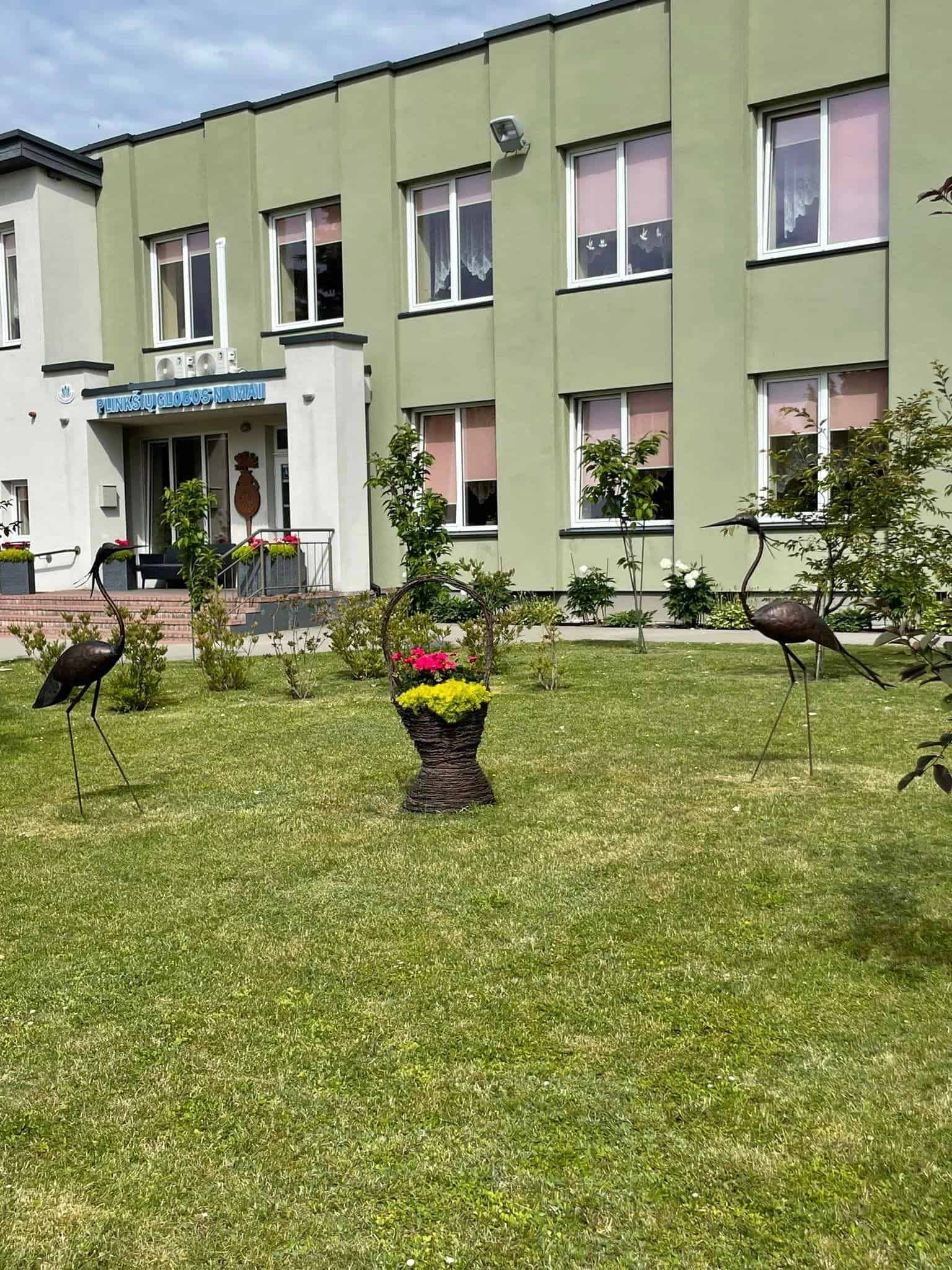 Plinkšių globos namai