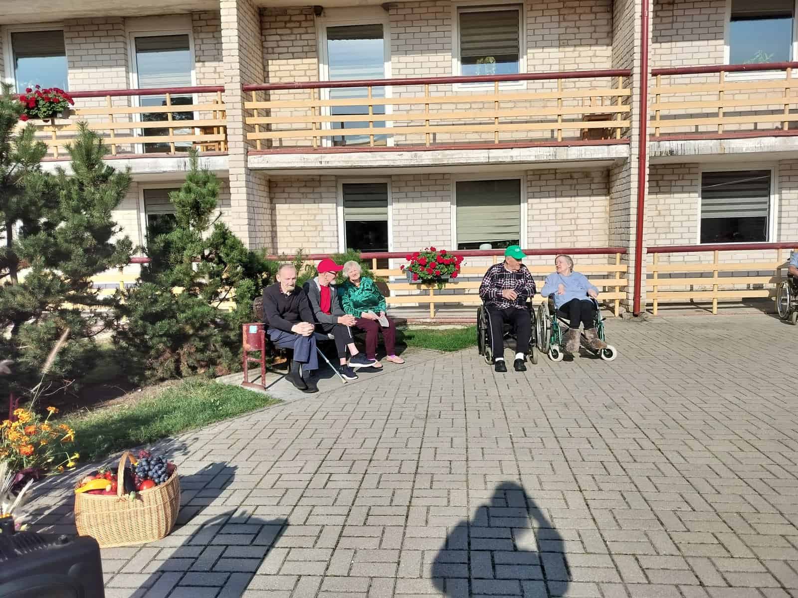 Blinstrubiškių socialinės globos namai